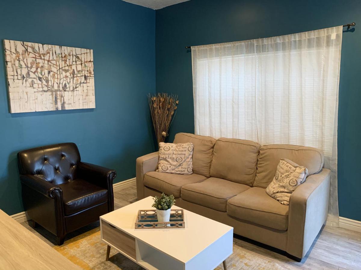 Baby Blue Sky - Price 2Bd - Newly Remodeled - Nearby Trails 아파트 외부 사진