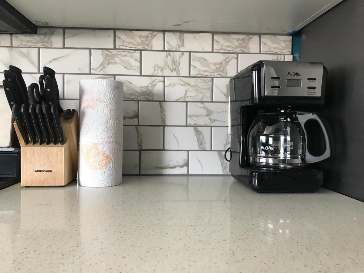 Baby Blue Sky - Price 2Bd - Newly Remodeled - Nearby Trails 아파트 외부 사진